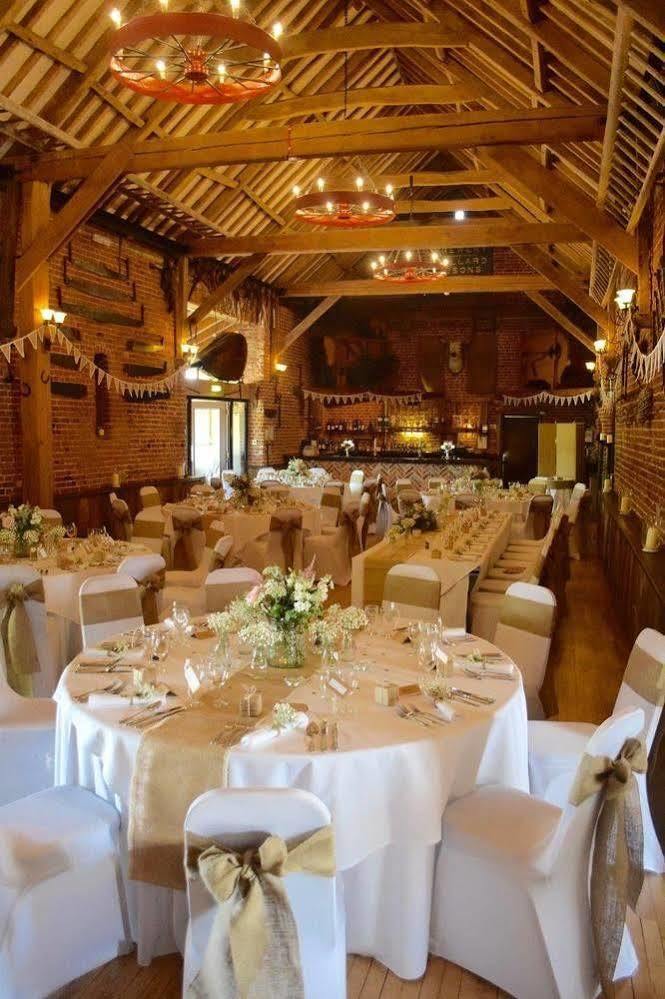 فندق Derehamفي  At The Farmhouse Hunters Hall المظهر الخارجي الصورة